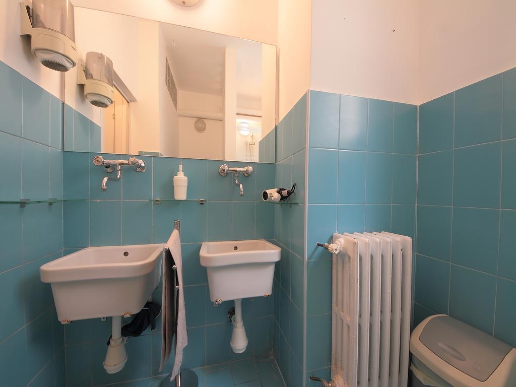 Guest House Stazione Centrale Μπάρι Εξωτερικό φωτογραφία